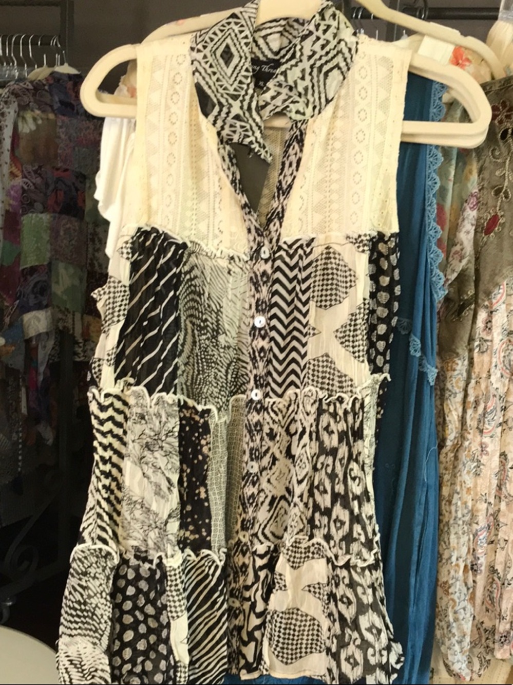 Boho Patchwork Sleeveless Blouse in Black & Cream